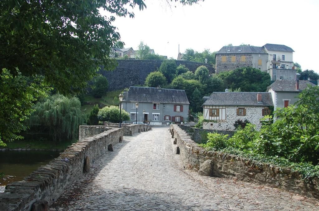 Vieux Pont de Vigeois